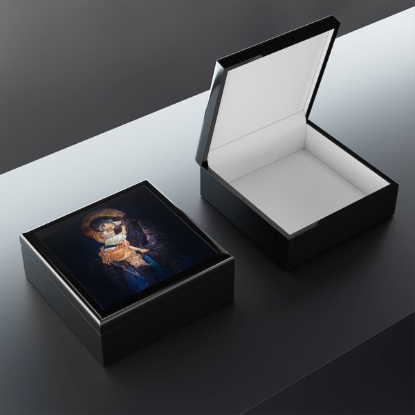 Blessed Virgin Mary #ReliquaryBox #JewelryBox
