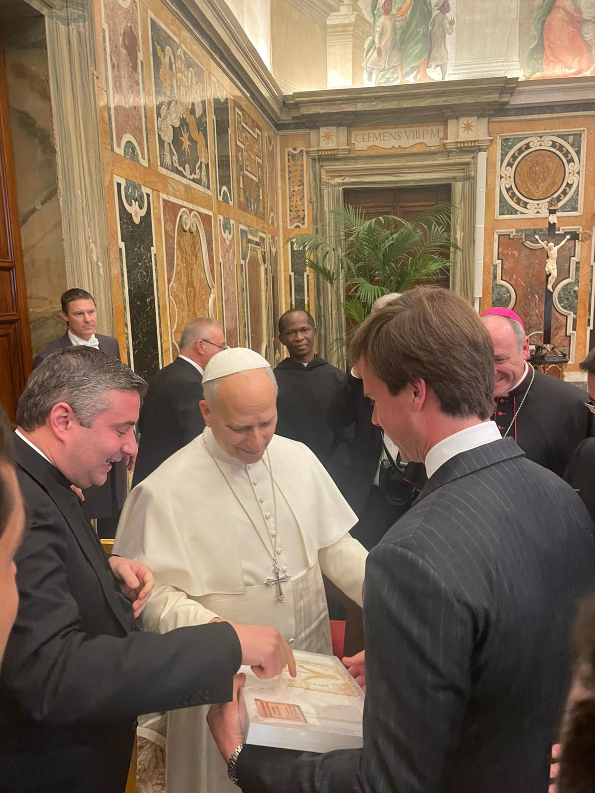 Pope Leo XIV meets with the seminarians of the Diocese of Alcalá de Henares at the Vatican. | Credit: Diocese of Alcalá de Henares