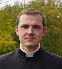 ‘Thirst of their souls’ is awakening a new generation of catechumens in France, priest says