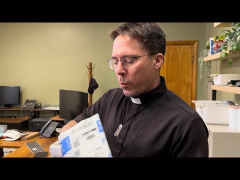 🎁UNPACKING – Rosary Notebook to GET THINGS DONE – Fr. Mark Goring, CC