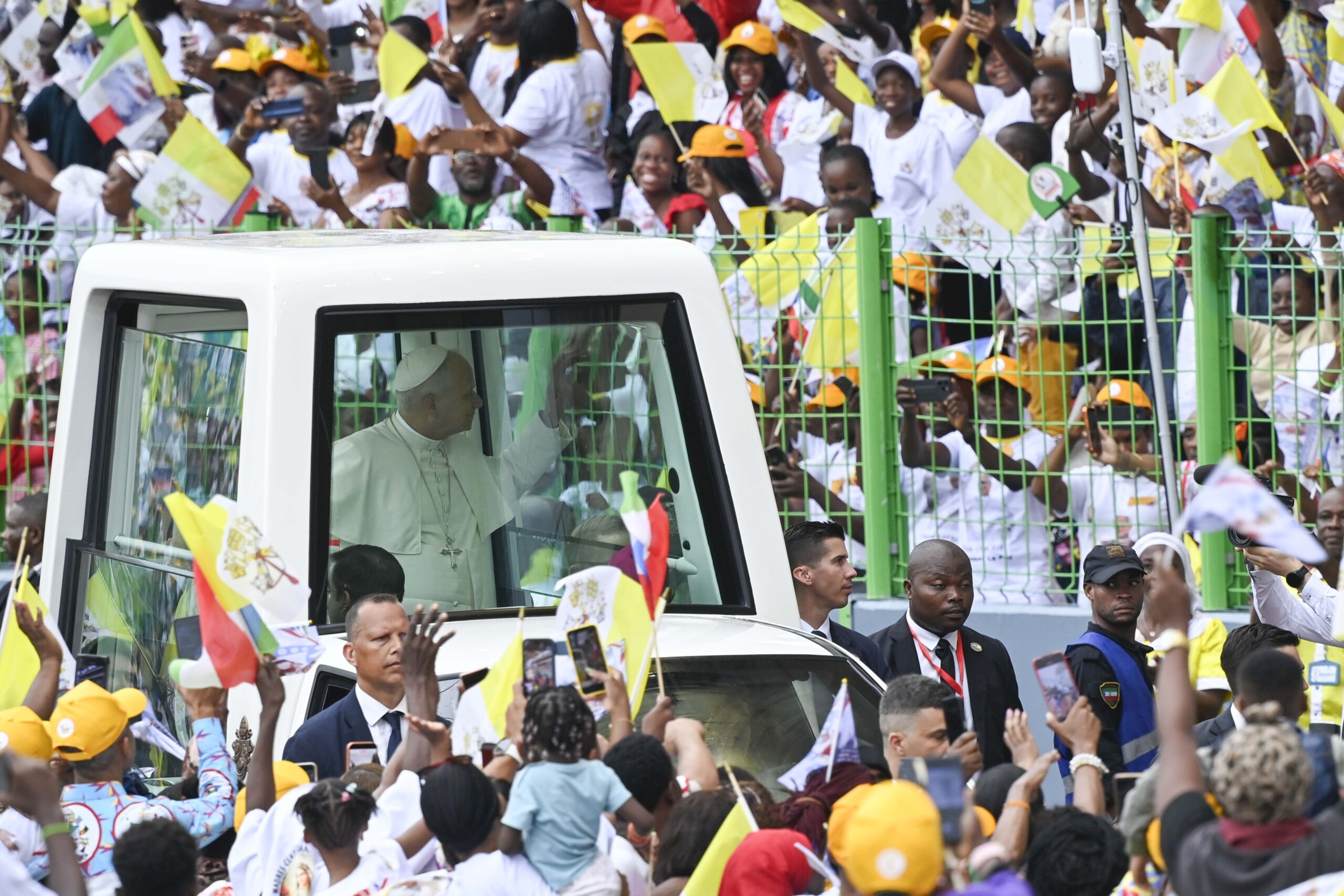 PHOTOS: Pope Leo XIV departs Africa, returns to Rome after 11-day papal trip