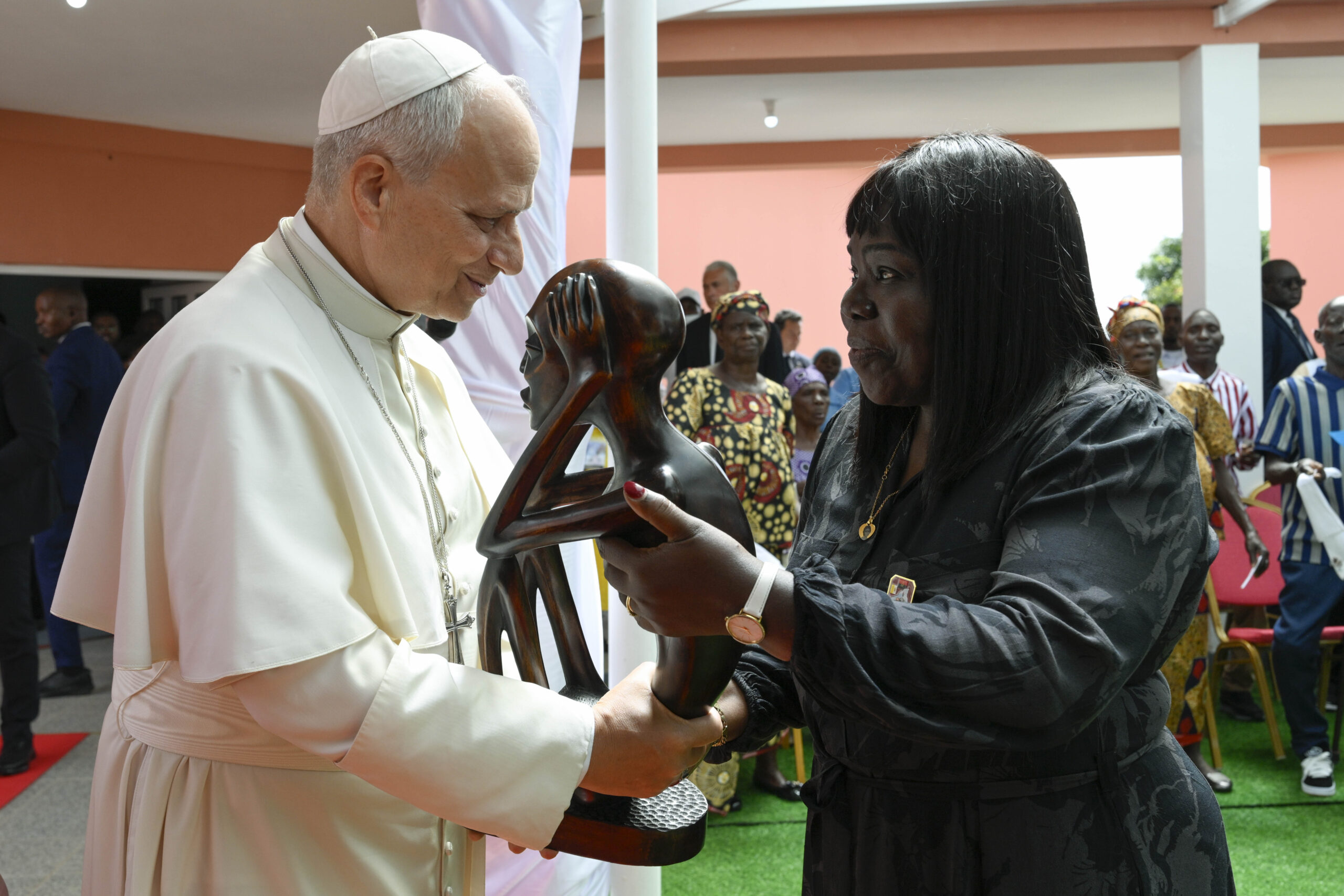 PHOTOS: Pope Leo XIV visits elderly home, says Mass for 60,000 in Angola