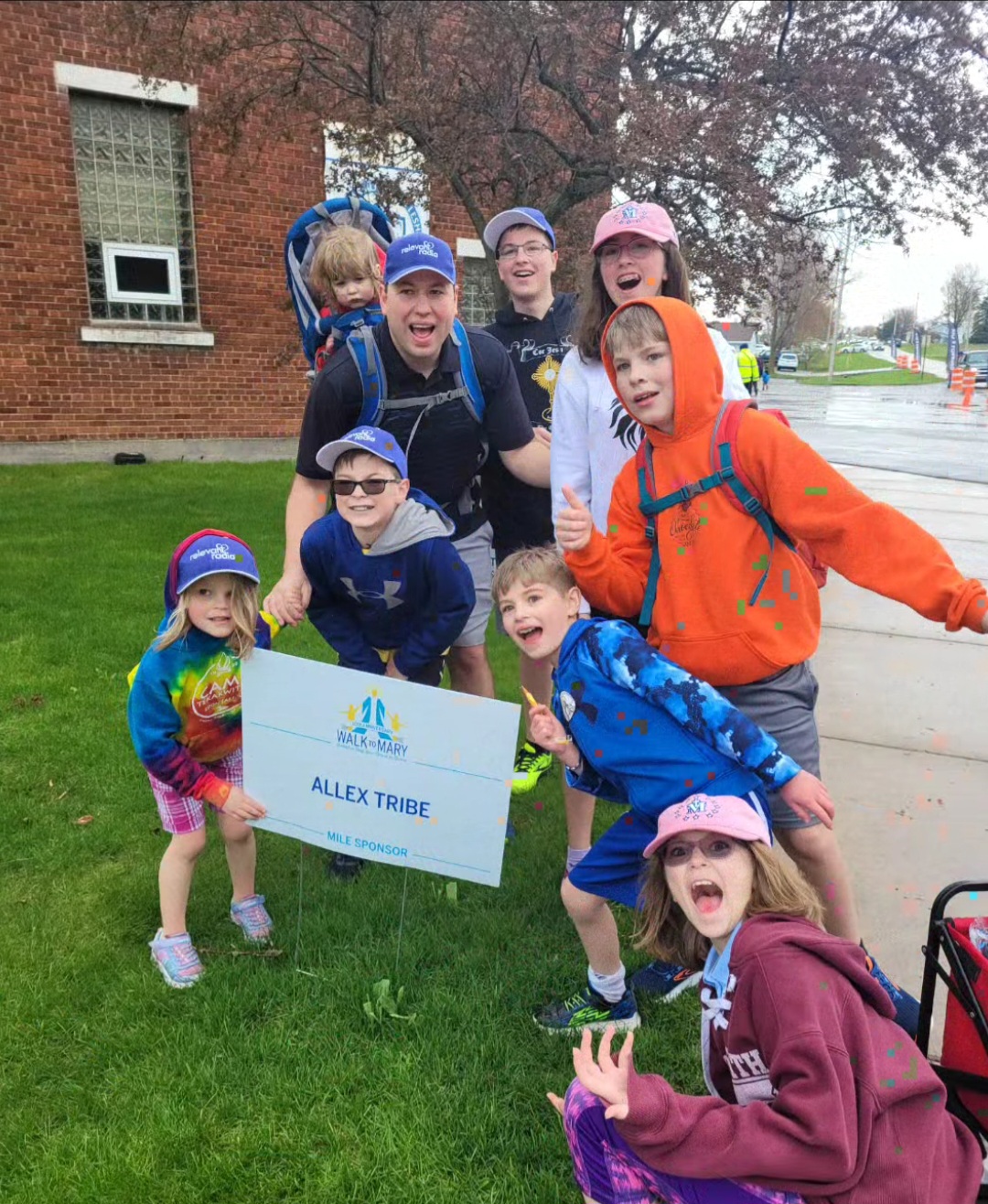 22 miles of faith: Catholic family of 10 turns Walk to Mary pilgrimage into a tradition