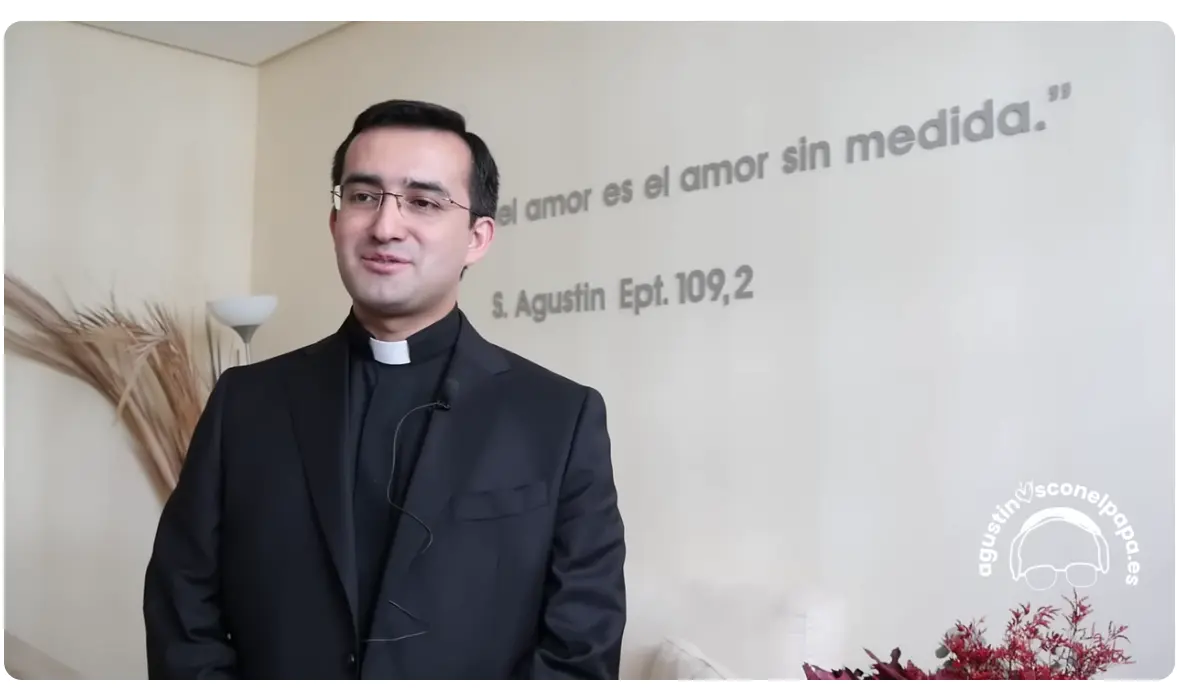 How does Pope Leo pray?