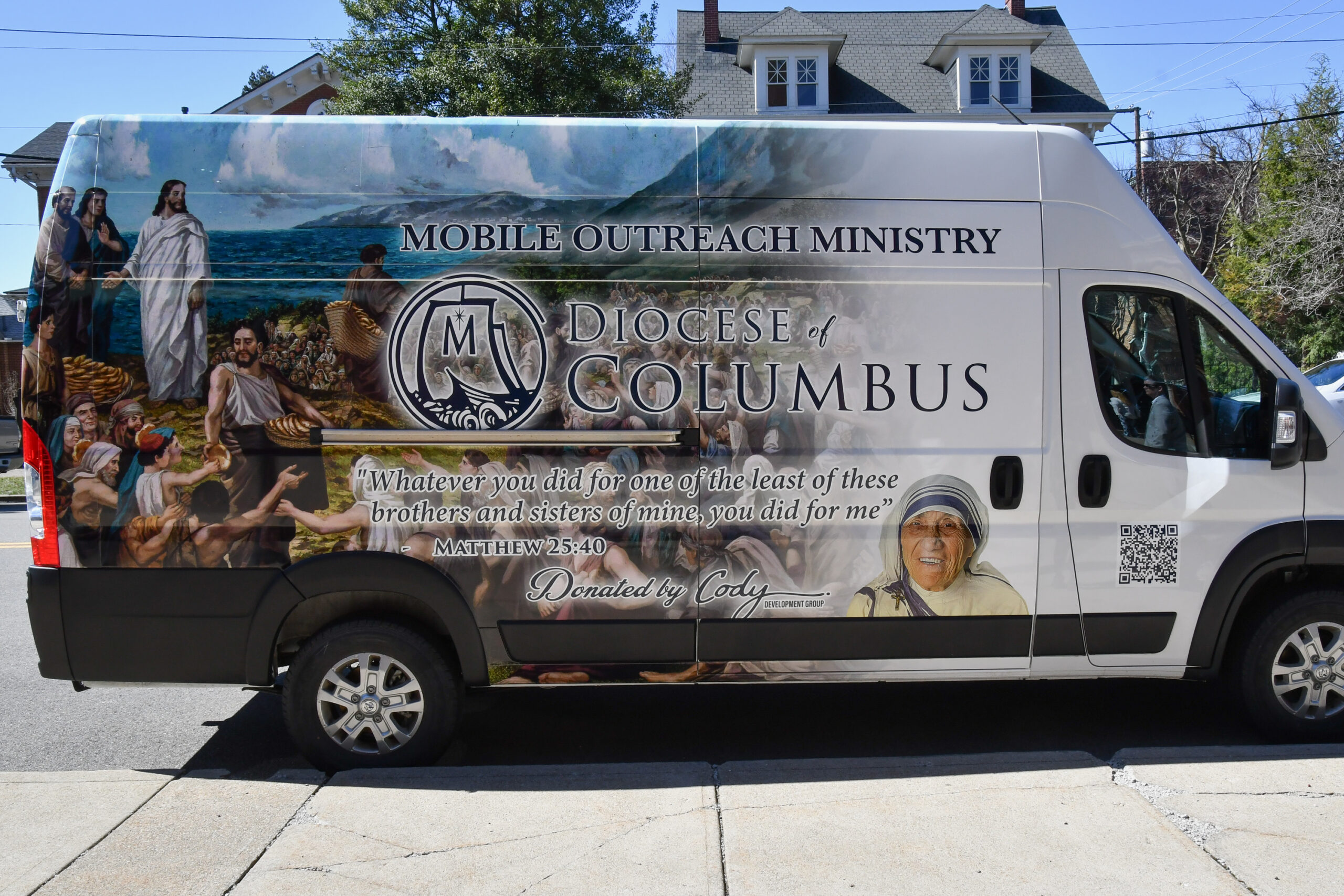 Race car driver’s gift fuels mobile ministry in Ohio diocese