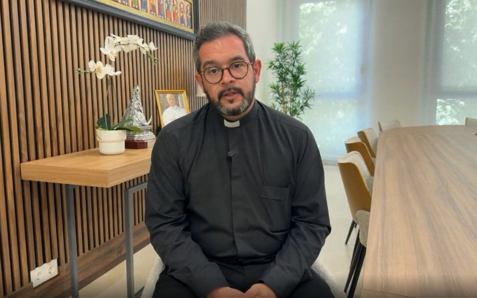 Forest fires in Spain: ‘Providence is taking super good care of us,’ priest says