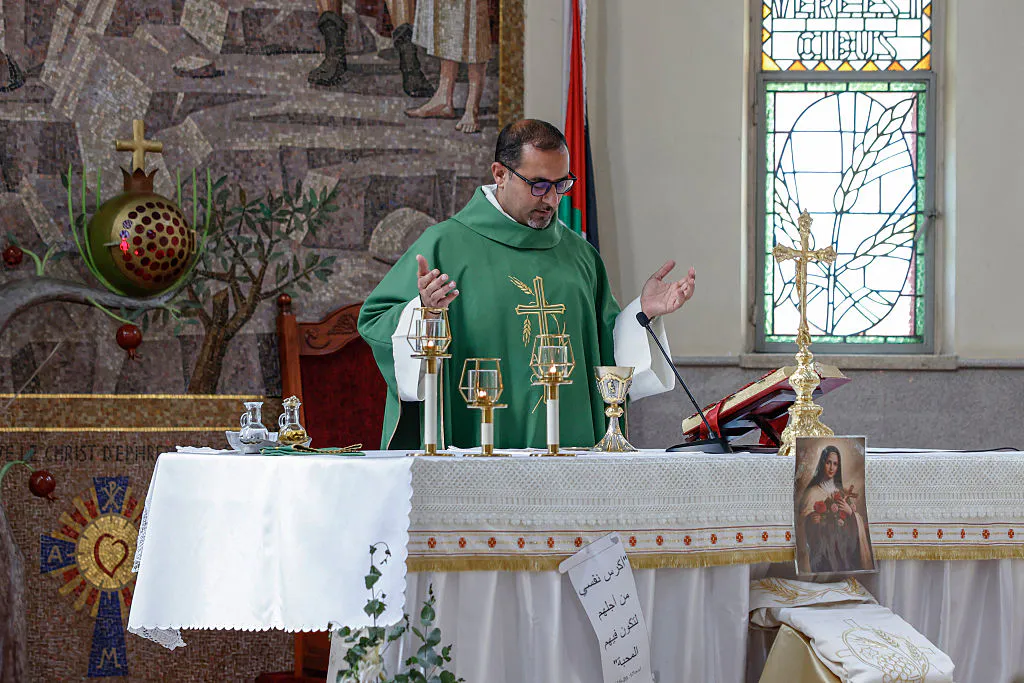 Christians in Holy Land fear ‘losing their homes and their livelihoods,’ according to papal agency