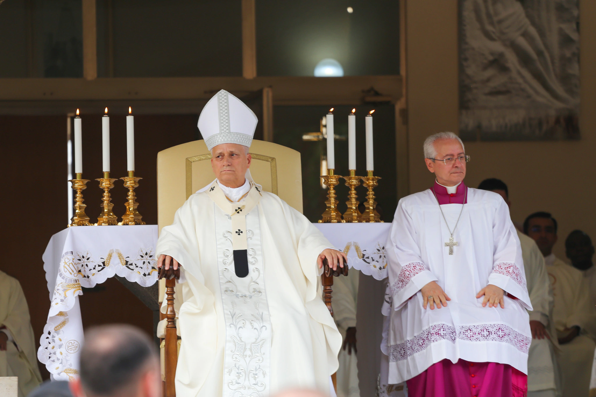 PHOTOS: Pope Leo XIV takes part in historic Marian procession on Lake Albano at papal summer house