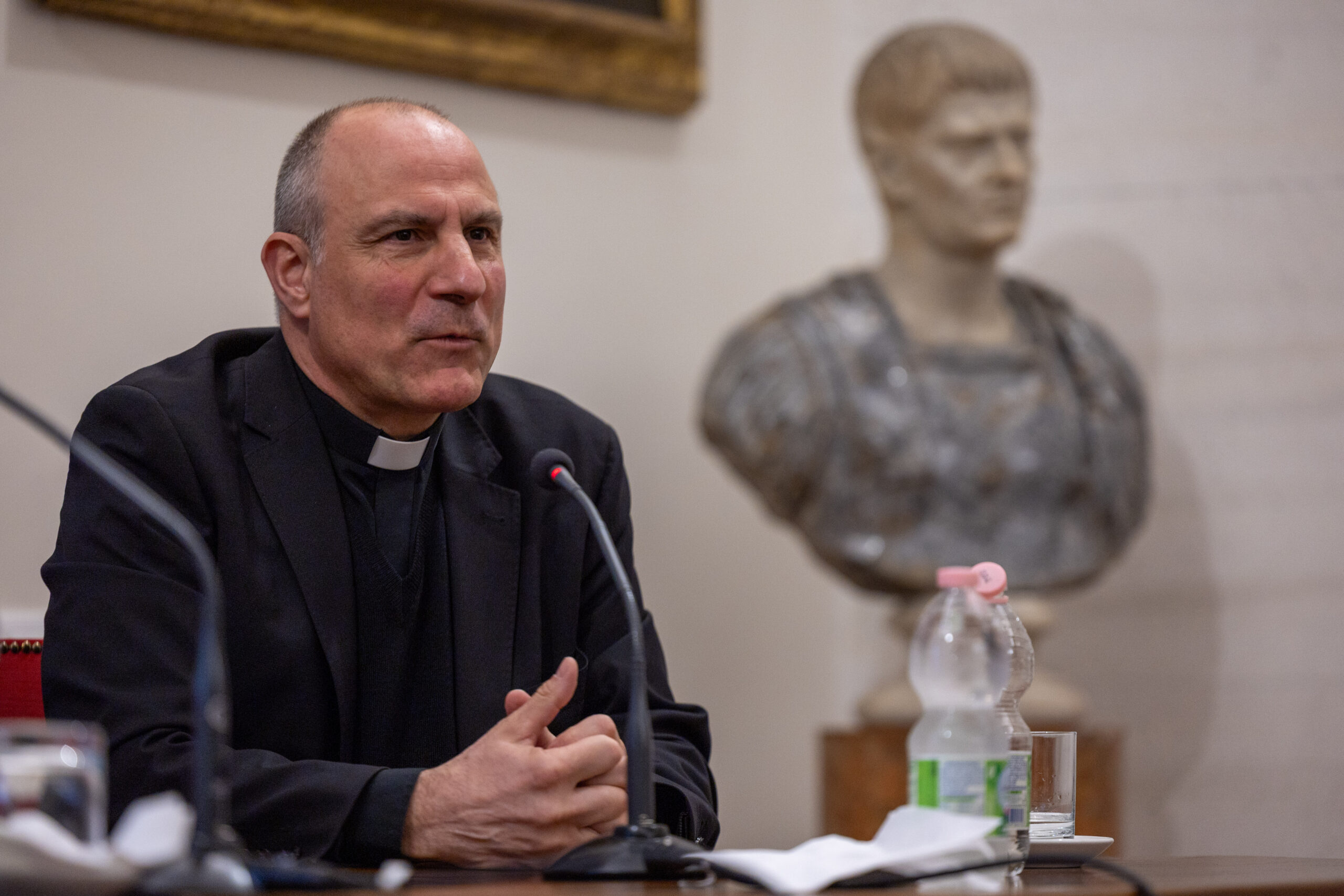 Spanish persecution survivors reveal hidden stories of faith and resistance