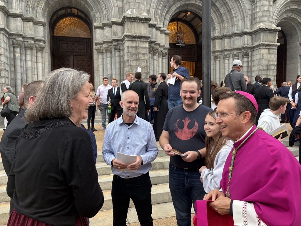 Bishop Andrew Cozzens of the Diocese of Crookston, Minnesota, meets pilgrims outside the Cathedral Basilica of St. Louis following vespers on the eve of the beatification of Archbishop Fulton Sheen on Sept. 23, 2026. | Credit: Gigi Duncan/EWTN News