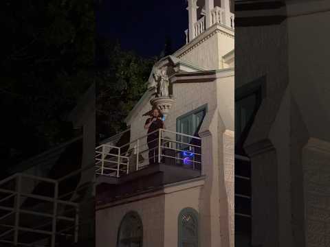 Balcony Preaching 😇: Fr. Tim Silver