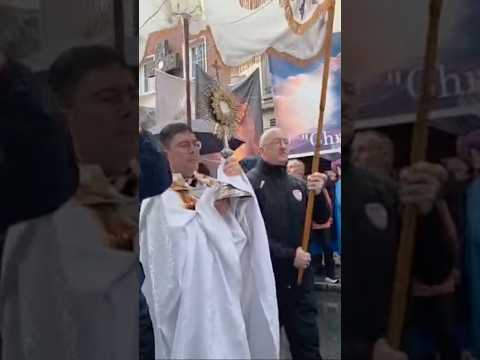 ☘️🌧️TRUE IRISH PROCESSION 🇮🇪🌧️
