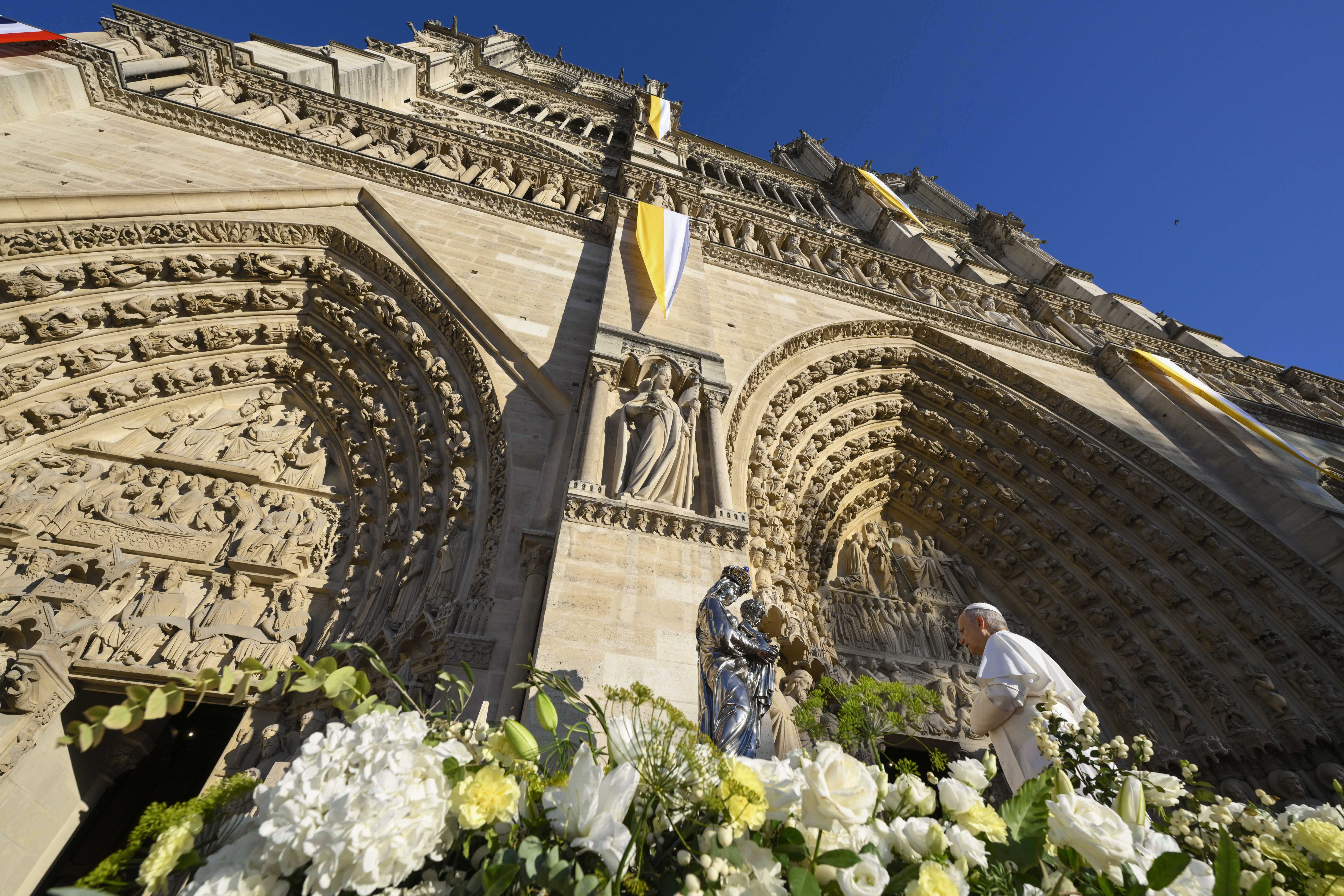 Thousands gathered outside Notre-Dame Cathedral in Paris on Sept. 25, 2026 to pray the Salve Regina with Pope Leo XIV before the statue of Our Lady and the Infant Jesus. Commissioned in the early 19th century and crafted by goldsmith Charles-Nicolas Odiot, the statue survived being thrown from the archbishopʼs palace during the riots of 1831 and later narrowly escaped being melted down. | Credit: Vatican Media